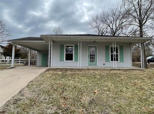 3709 W Ely Rd, Hannibal, MO 63401