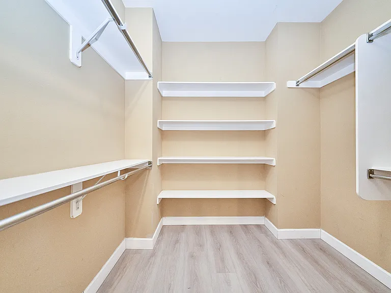 2577 Mountain Ave — Photo 39