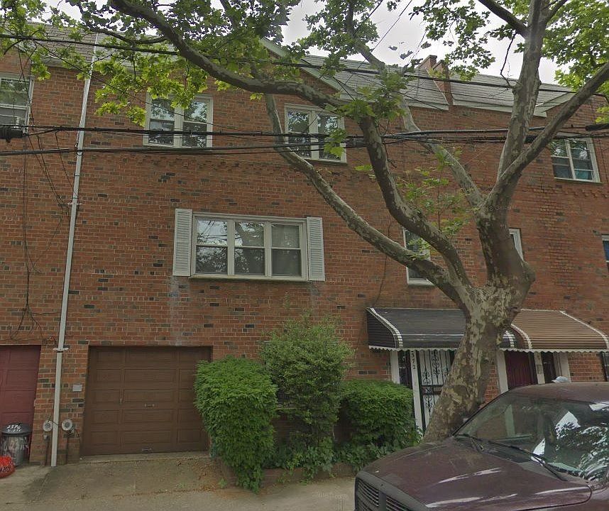 1st image of 2372 E 16th St
