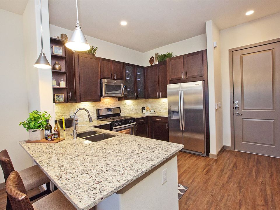 Kitchen 3