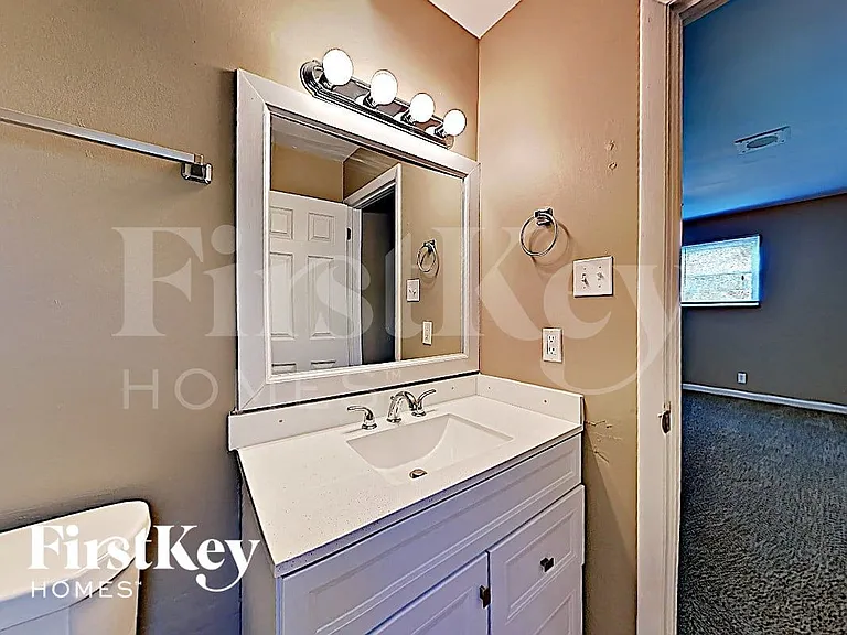 6 Rouen Ct — Photo 10