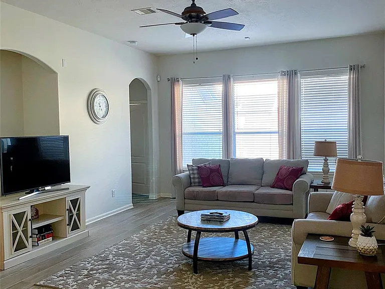 13011 Sandflower Ln — Photo 15