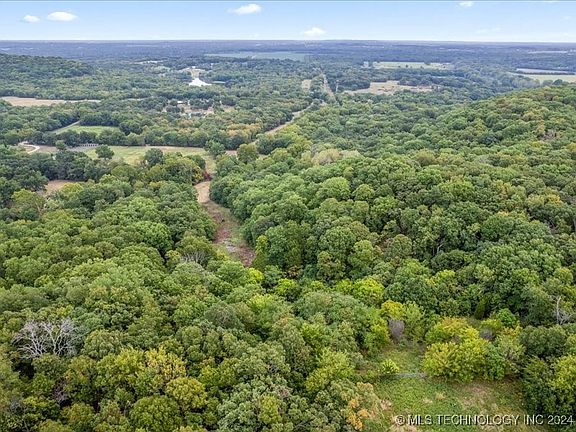 2nd image of S Honey Creek Ln
