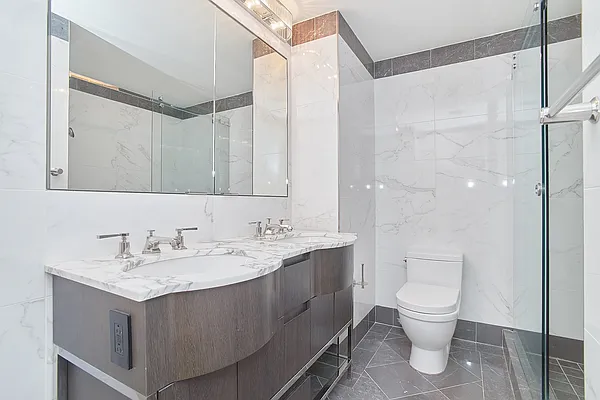 Rented by Living New York | media 12