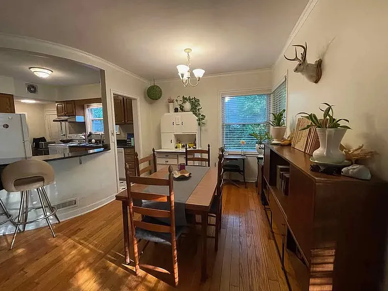 5649 N Illinois St #5649 — Photo 4