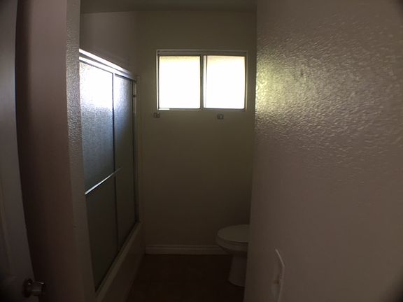 4th image of 73591 Sunnyslope Dr APT D