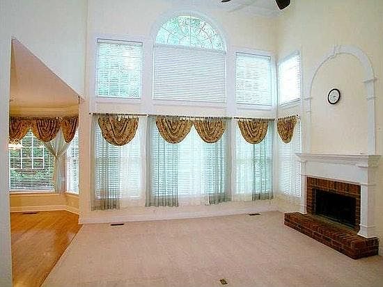 3rd image of 2930 Leeds Garden Ln