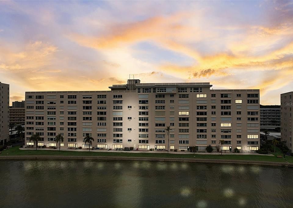 1st image of 6020 SHORE BOULEVARD S #212
