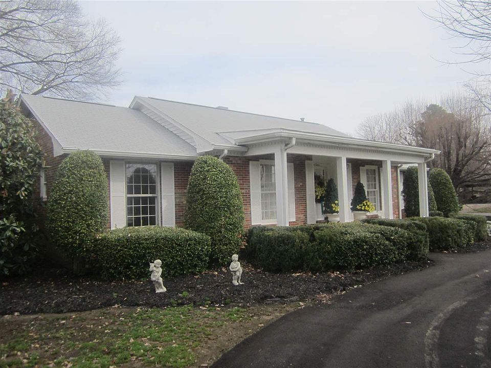 1st image of 1712 Magnolia Dr