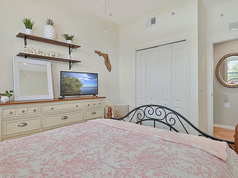 8490 Kingbird Loop #924 — Photo 17