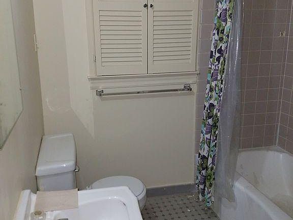 3rd image of 3661 Carnes Ave #U