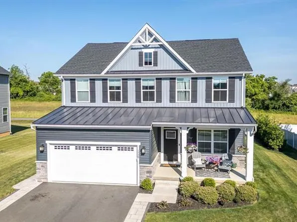 3720 Sweet Meadow Ct, Macungie, PA 18062