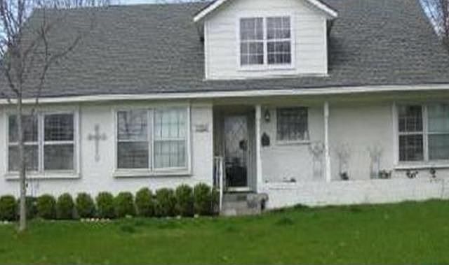 1st image of 742 James Dr