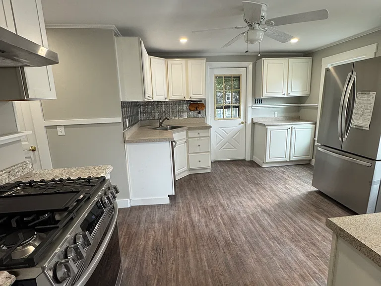 49 Church St #2 — Photo 2