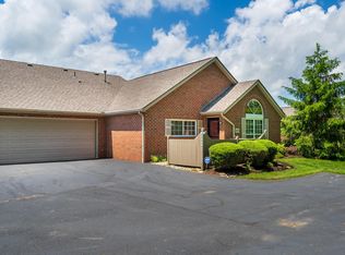 6864 Winrock Dr, New Albany, OH 43054