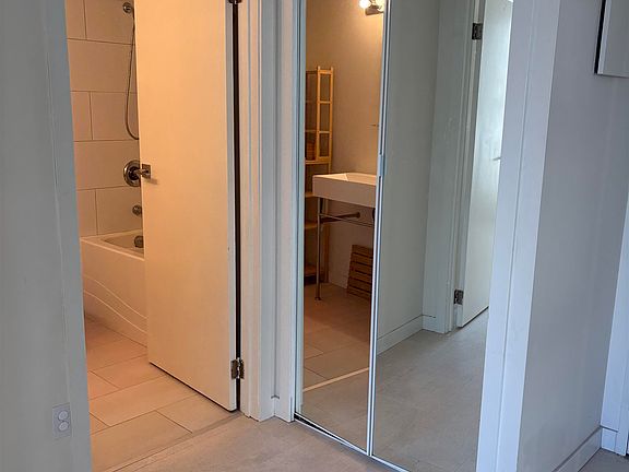 5th image of 1737 Duchess Ave #502