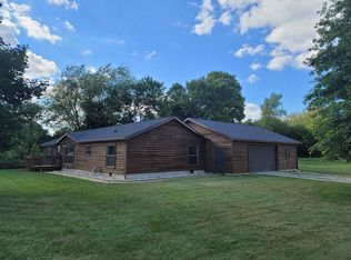 18772 6b Rd, Plymouth, IN 46563