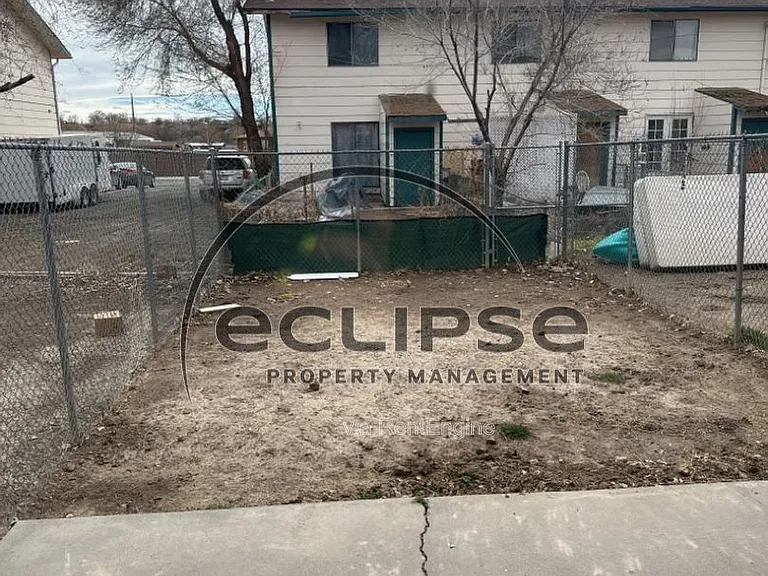 3247 Main St #1 — Photo 13
