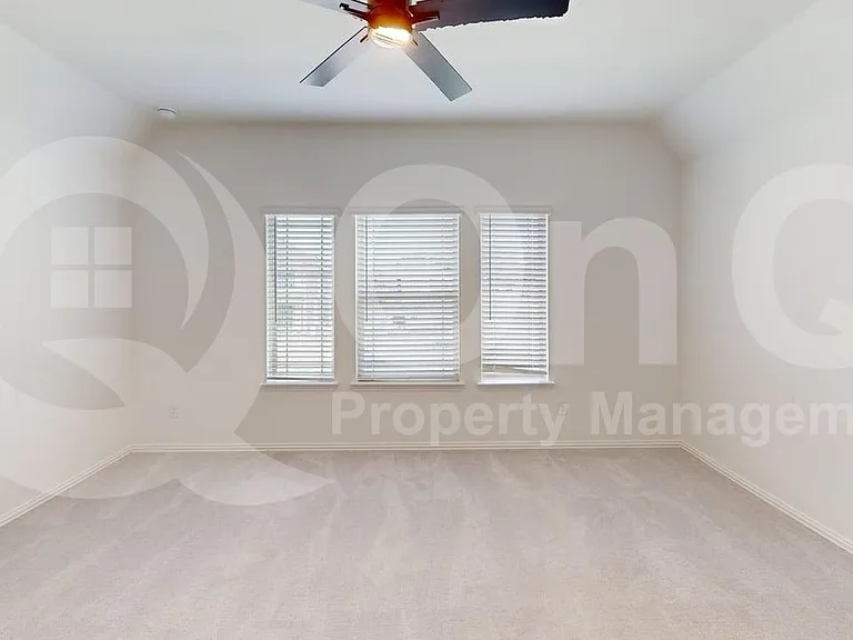 3404 Running Stream Way — Photo 20