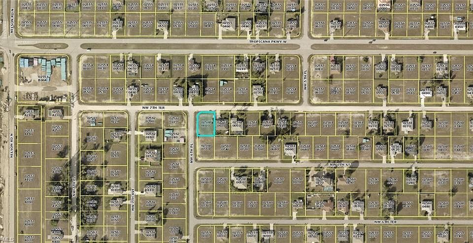 1st image of 610 NW 7th Ter