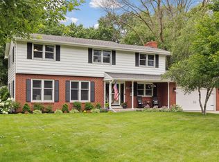 9642 Upton Rd, Bloomington, MN 55431