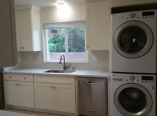 305 College Ave FLOOR 2, Palo Alto, CA 94306