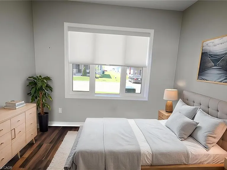 9 Silver Creek Cres — Photo 10
