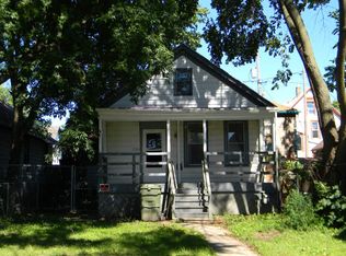 1300 W Scott St, Milwaukee, WI 53204