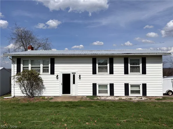 60945 Sandy Ridge Rd, Barnesville, OH 43713
