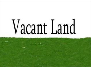 2801 Westwind Dr, Valparaiso, IN 46385