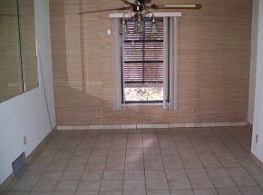 4th image of 1758 Dogwood Dr