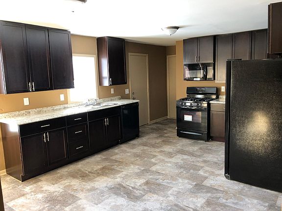2nd image of 1244 133rd Ln NE