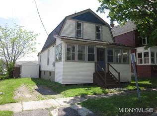 41 Tracey St, Whitesboro, NY 13492