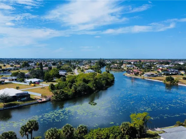 2002 NE 23rd Pl, Cape Coral, FL 33909