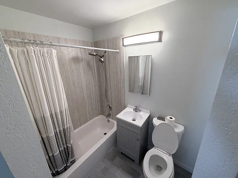 7565 Baird Way #7567 — Photo 10