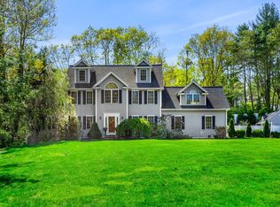 6 Holly Dr, Chelmsford, MA 01824