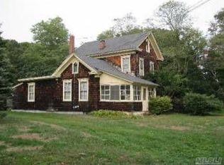 47 Ocean Ave, Bayport, NY 11705