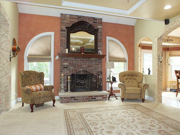 5th image of 6711 183rd St