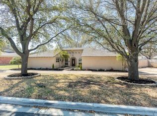 3821 Wedgway Dr, Fort Worth, TX 76133