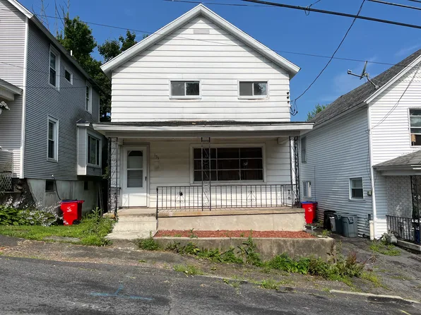 151 Wyoming St, Carbondale, PA 18407
