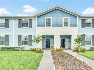 830 Paradise Dr, Davenport, FL 33897