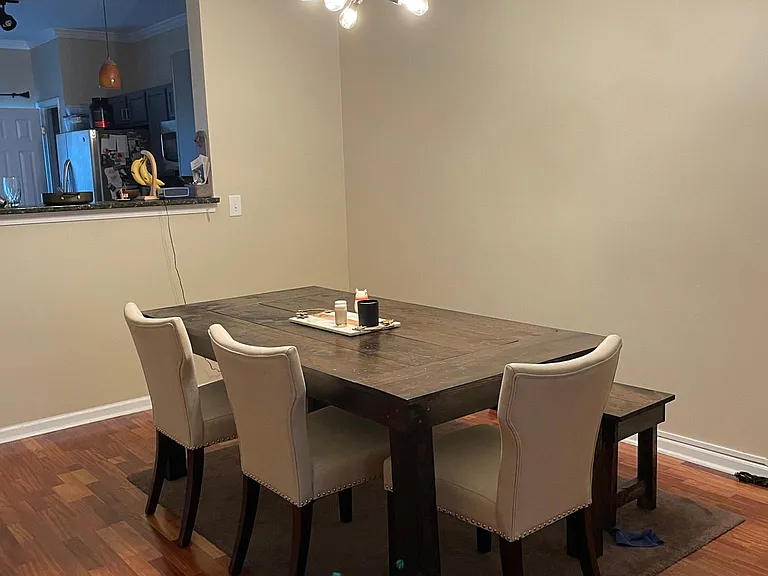 527 Donatello Ave #527 — Photo 4