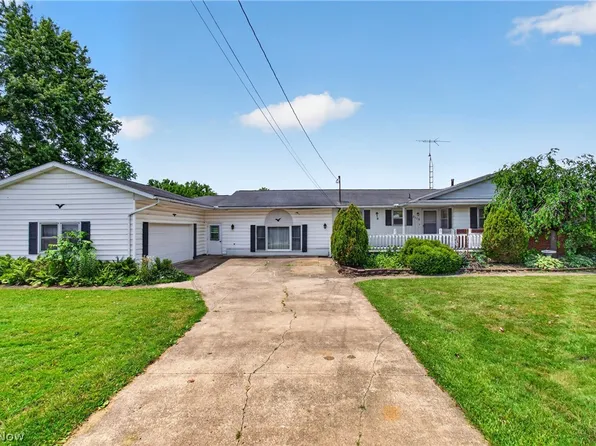 2115 Kenyon Ave NW, Massillon, OH 44647