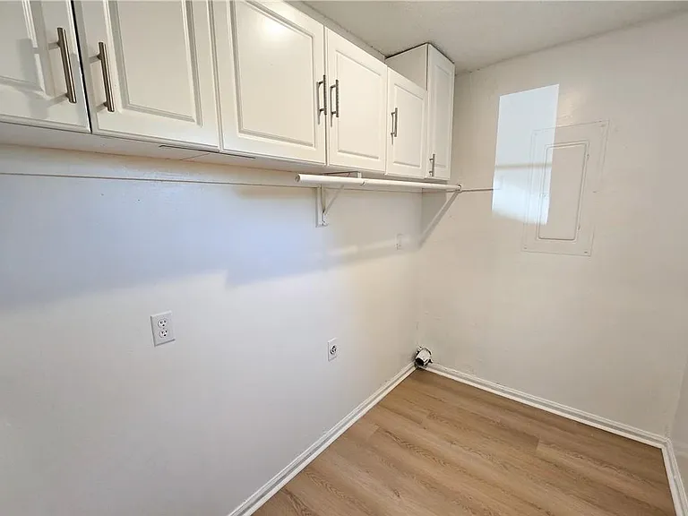 635 Biltmore Dr — Photo 20