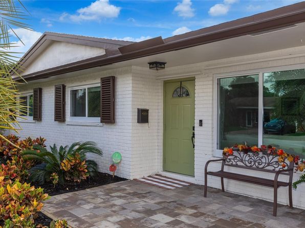 3130 NW 69th St