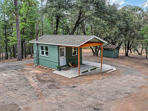 4th image of 645 Ponderosa Way