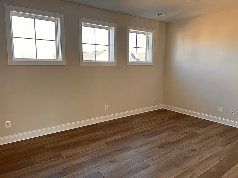 42 Casper Ct — Photo 10