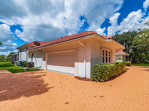 4th image of 8082 SW 173rd Terrace