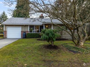 1105 NE 180th St, Seattle, WA 98155