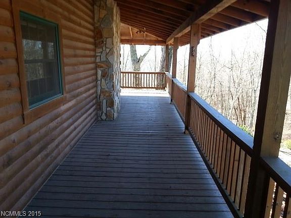 4th image of 11 Aquina Mtn
